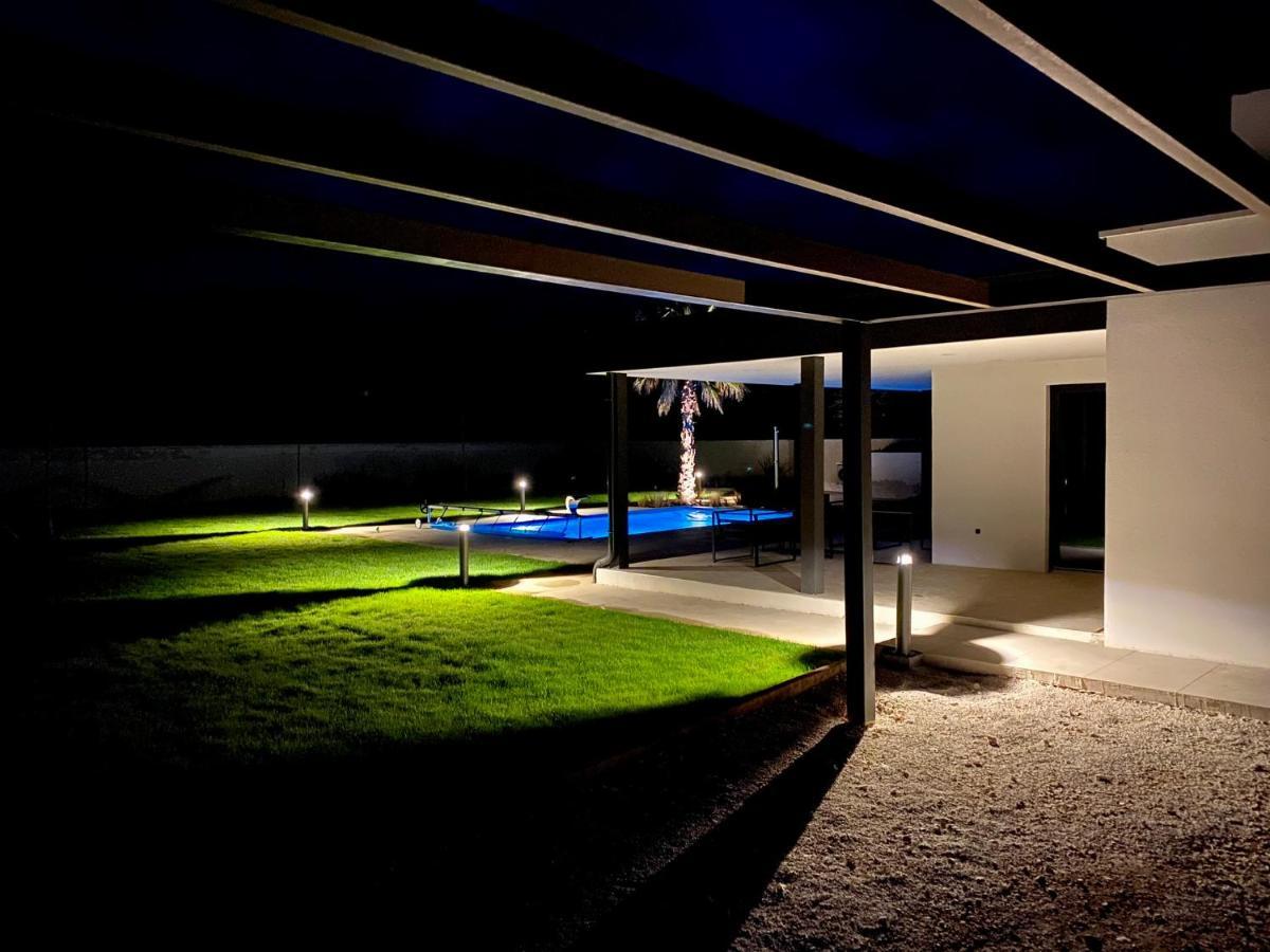 Villa Eni Medulin Sisan Heated Pool Buitenkant foto